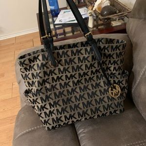 Gray/Black Michael Kors tote purse